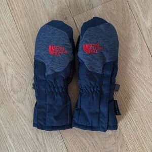 Kid’s North Face Mittens